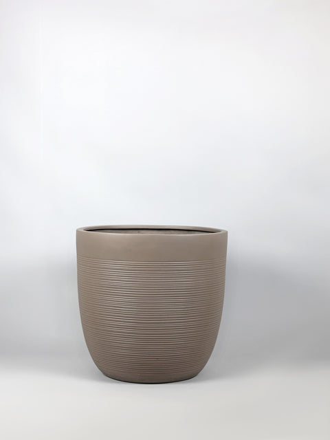 Pota Fiberglass Planter - Grey Beige 🌿