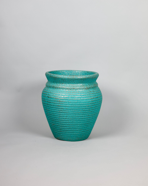 Basil Traditional Fiberglass Planter - Patina 🌿