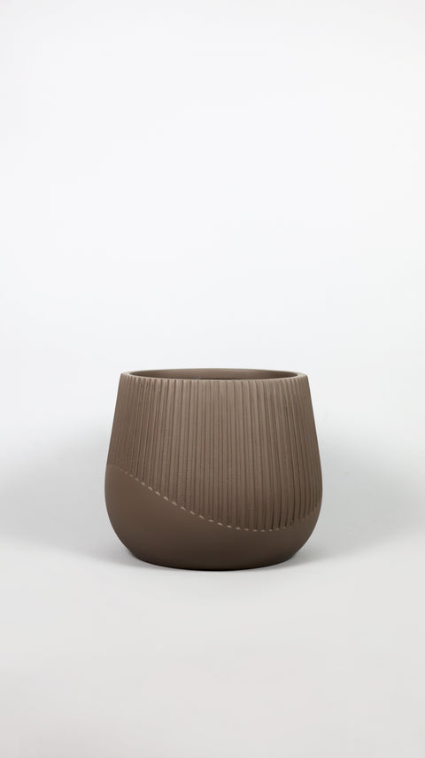Juniper Fiberglass Planter - Matt 🌿