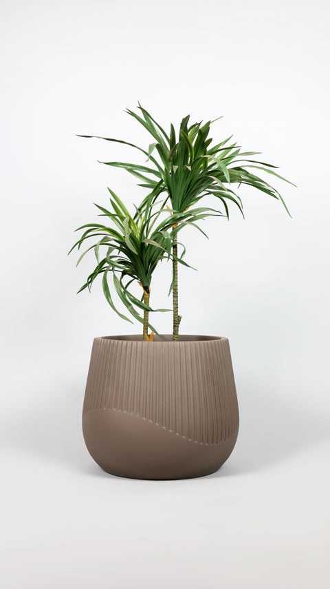 Juniper Fiberglass Planter - Matt 🌿